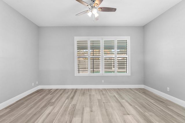 132 E Hampton Way, Jupiter, FL 33458