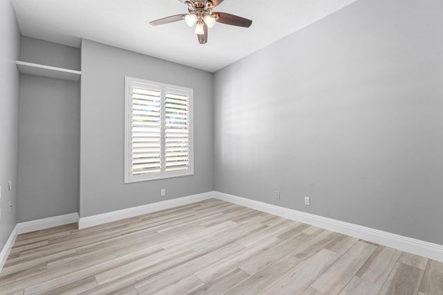 132 E Hampton Way, Jupiter, FL 33458