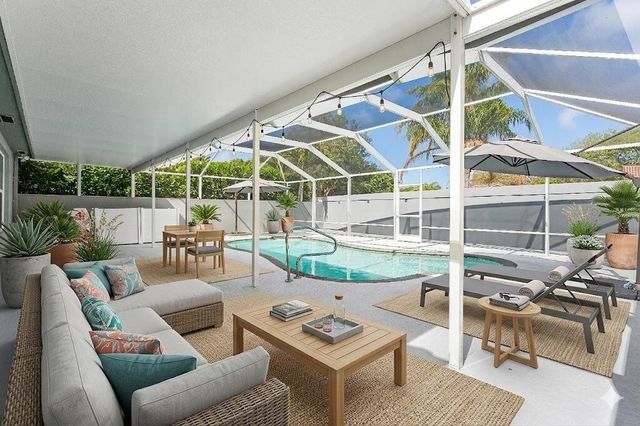 132 E Hampton Way, Jupiter, FL 33458