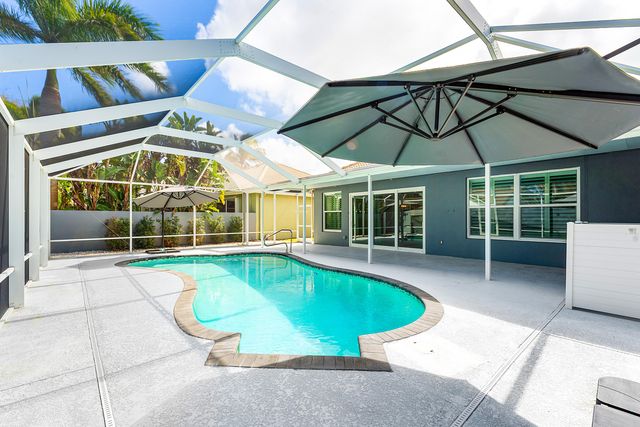 132 E Hampton Way, Jupiter, FL 33458