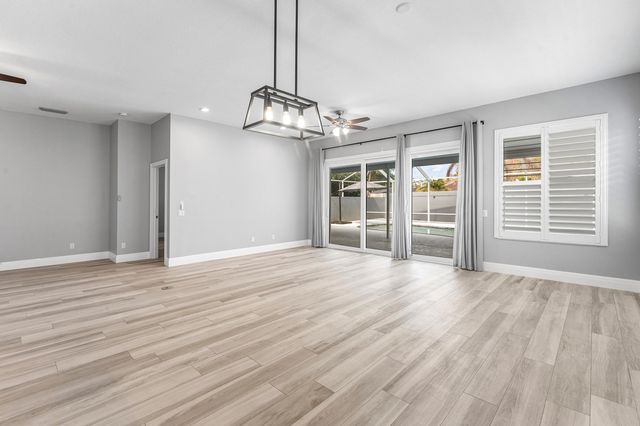 132 E Hampton Way, Jupiter, FL 33458