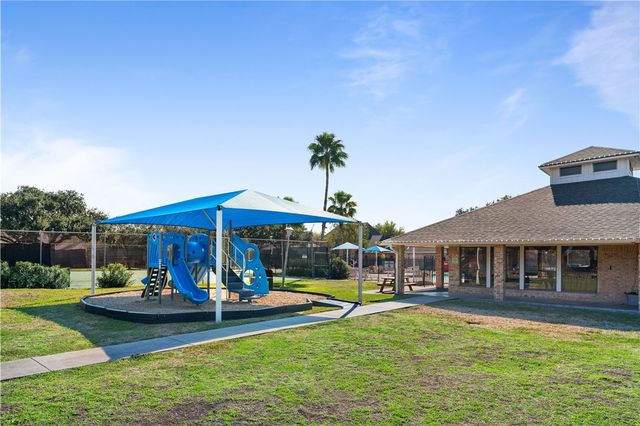 4621 Megal Dr, Corpus Christi, TX 78413