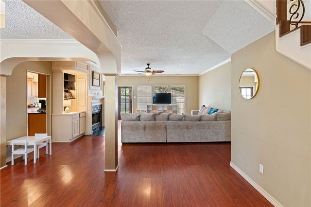 4621 Megal Dr, Corpus Christi, TX 78413