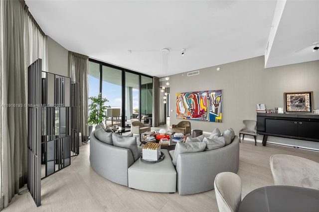 2821 S Bayshore Dr LPH-D, Miami, FL 33133