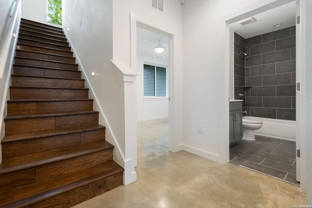 102 Tendick Unit 602, San Antonio, TX 78209
