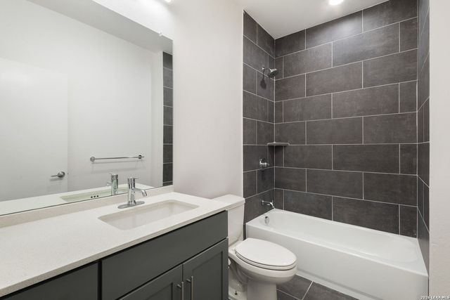 102 Tendick Unit 602, San Antonio, TX 78209