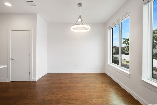 102 Tendick Unit 602, San Antonio, TX 78209