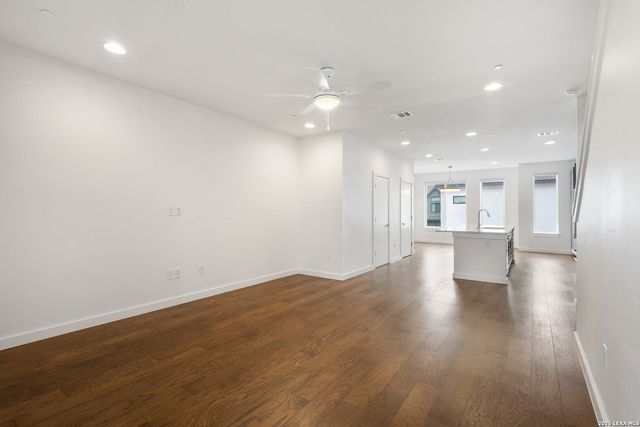 102 Tendick Unit 602, San Antonio, TX 78209