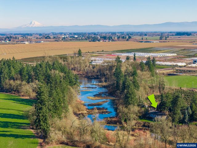 6503 Kinns Rd NE, Woodburn, OR 97071