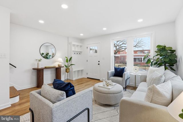 4816 8TH ST NE, Washington, DC 20017