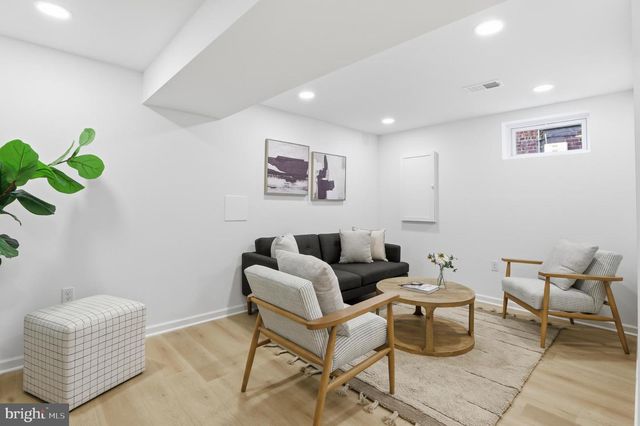 4816 8TH ST NE, Washington, DC 20017