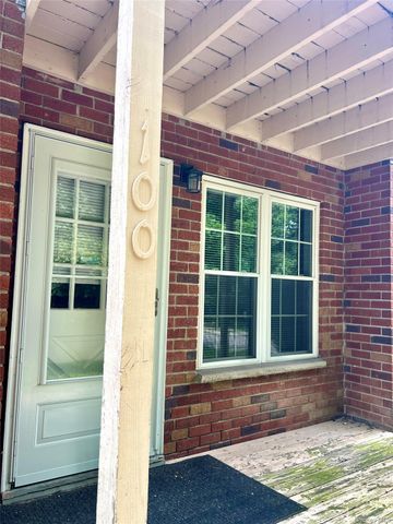 4 Colonial Road 100, Beacon, NY 12508