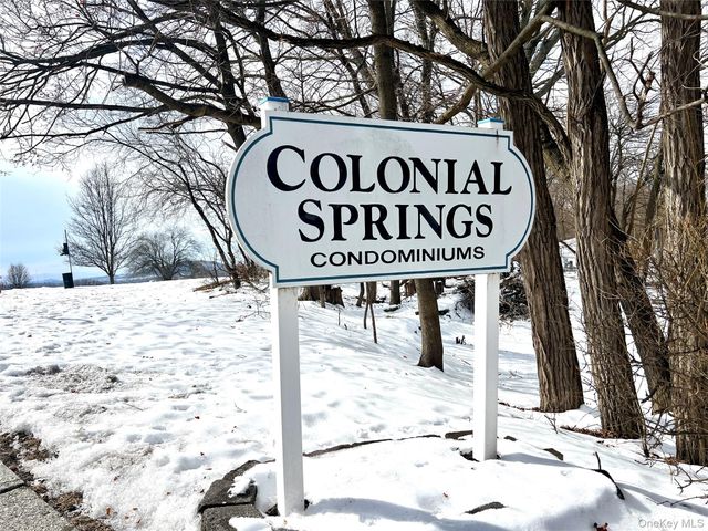 4 Colonial Road 100, Beacon, NY 12508