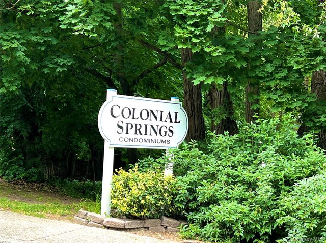 4 Colonial Road 100, Beacon, NY 12508