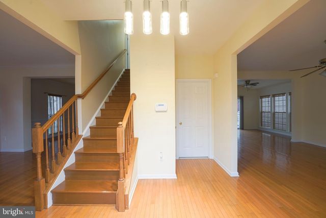 303 HIGHLAND RIDGE AVE, Gaithersburg, MD 20878