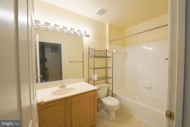 303 HIGHLAND RIDGE AVE, Gaithersburg, MD 20878