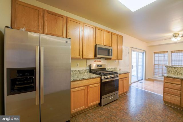 303 HIGHLAND RIDGE AVE, Gaithersburg, MD 20878