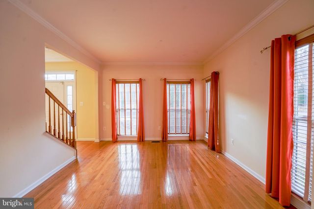 303 HIGHLAND RIDGE AVE, Gaithersburg, MD 20878