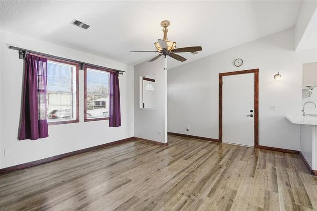 126 SE 240th Road, Warrensburg, MO 64093