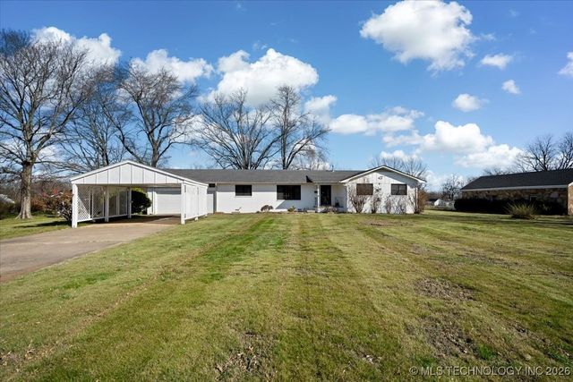 509 NE 10th Street, Wagoner, OK 74467