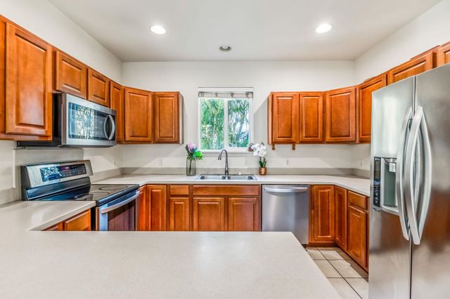 206 Oluea Cir, Kihei, HI 96753