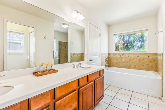 206 Oluea Cir, Kihei, HI 96753