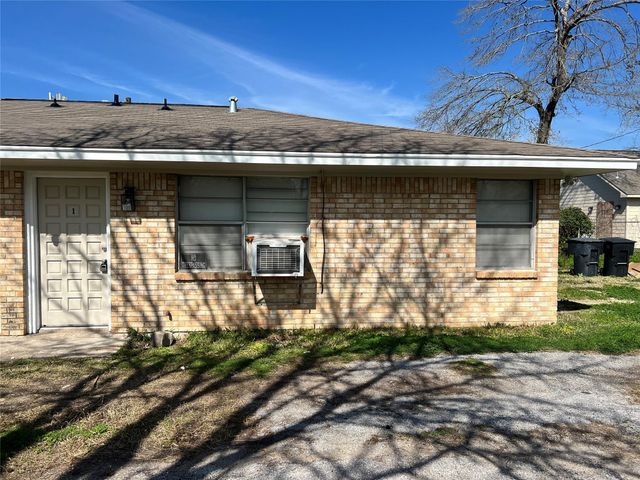 8713 Peachtree Street 1, Houston, TX 77016