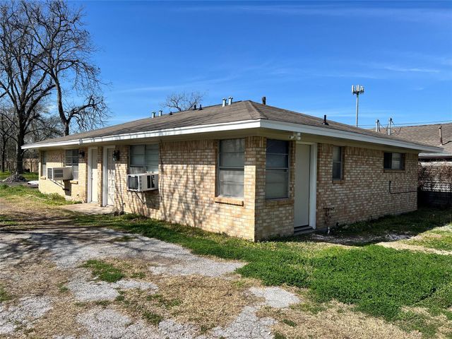 8713 Peachtree Street 1, Houston, TX 77016