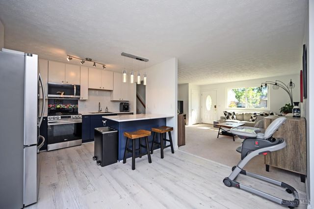 8936 Zoellner Drive, Colerain Twp, OH 45251