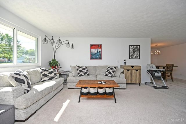 8936 Zoellner Drive, Colerain Twp, OH 45251