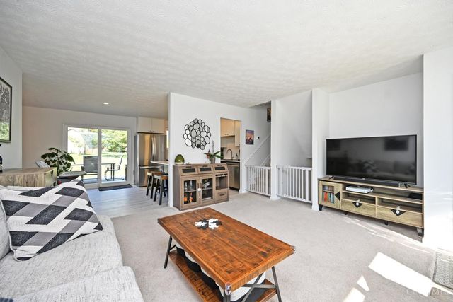 8936 Zoellner Drive, Colerain Twp, OH 45251