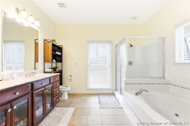 8711 Banet Road, Floyds Knobs, IN 47119