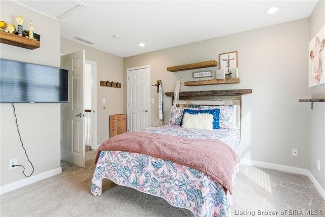 8711 Banet Road, Floyds Knobs, IN 47119