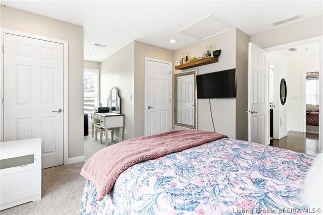 8711 Banet Road, Floyds Knobs, IN 47119