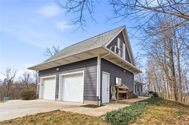 8711 Banet Road, Floyds Knobs, IN 47119
