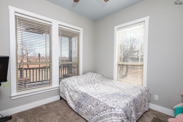 715 W OLIVE STREET, Holliday, TX 76366