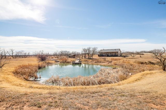 715 W OLIVE STREET, Holliday, TX 76366