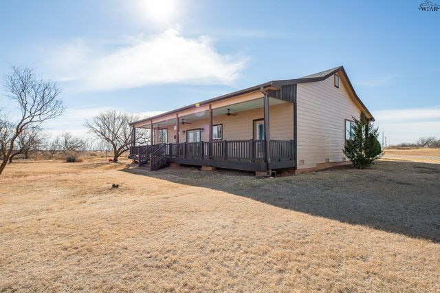 715 W OLIVE STREET, Holliday, TX 76366