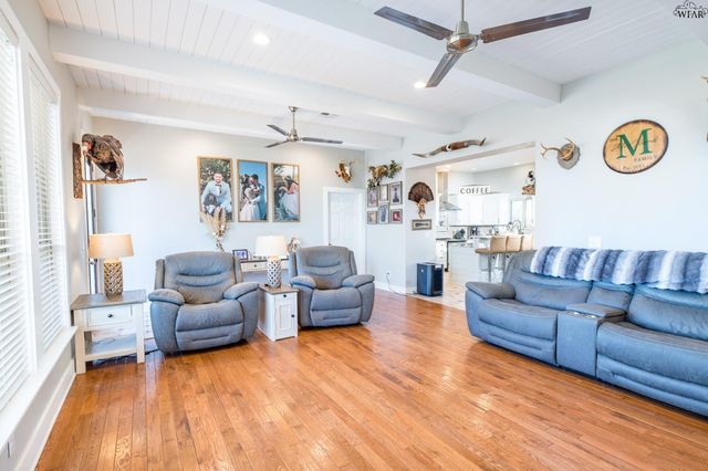 715 W OLIVE STREET, Holliday, TX 76366