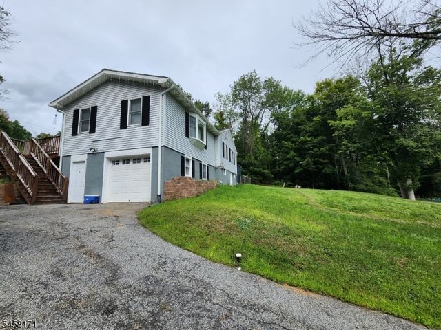 30 Locust Rd, Wantage Twp., NJ 07461