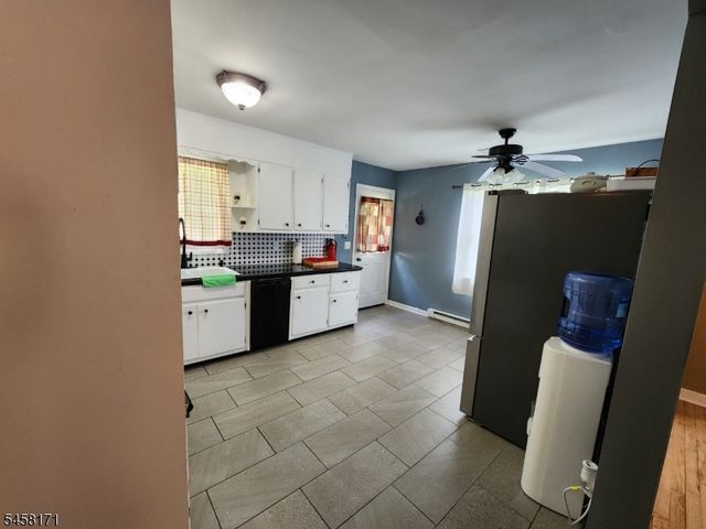 30 Locust Rd, Wantage Twp., NJ 07461