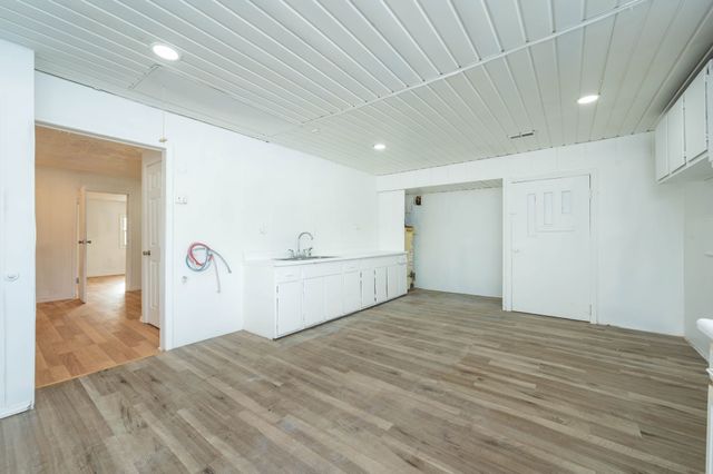 4720 NE 27th Court, Des Moines, IA 50317