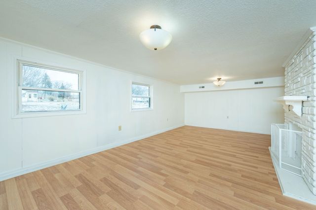 4720 NE 27th Court, Des Moines, IA 50317