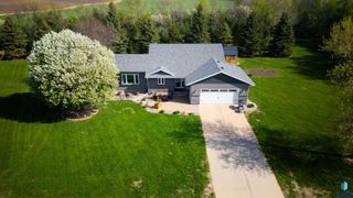 25746 476th Ave, Sioux Falls, SD 57104