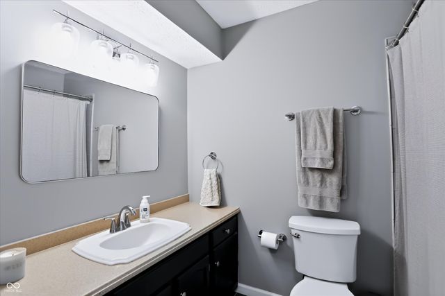 12800 Wembly Road, Carmel, IN 46033