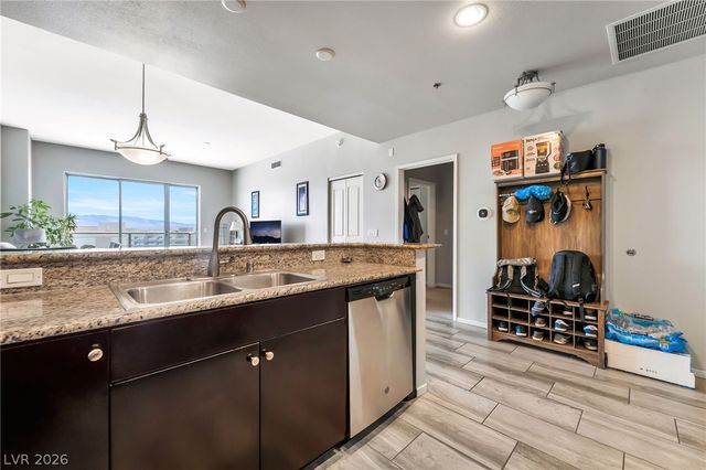 8255 South Las Vegas Boulevard 1117, Las Vegas, NV 89123