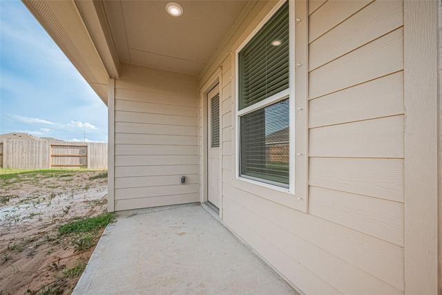 2212 Manila Lane, Texas City, TX 77568