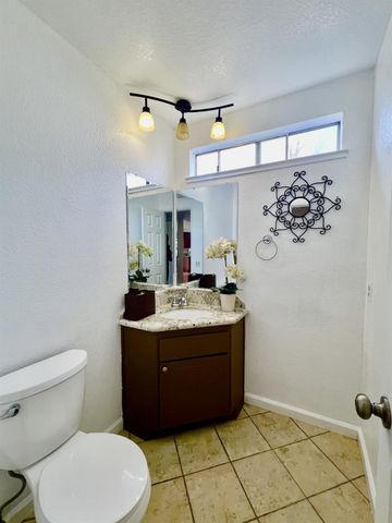 2109 Tiber River Dr, Rancho Cordova, CA 95670