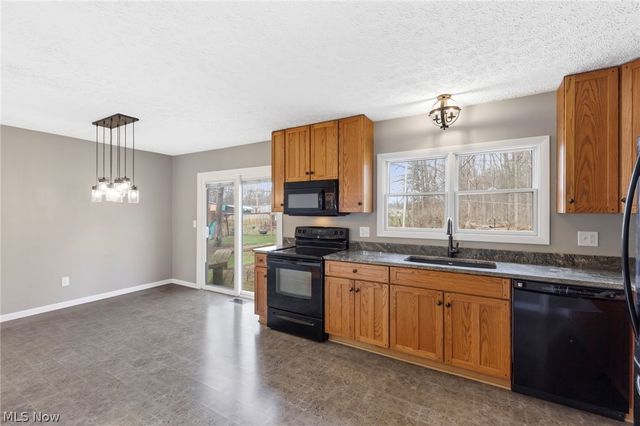 26772 Skyline Drive, Olmsted Twp, OH 44138