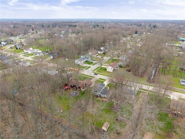 26772 Skyline Drive, Olmsted Twp, OH 44138